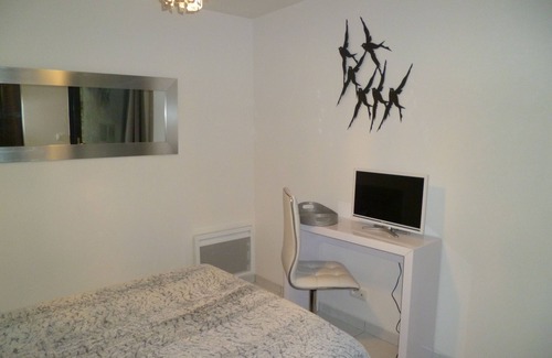 Brujas Bed & Breakfast | Bed and breakfast for 2 people Mas les Dolmens Sud Ardèche