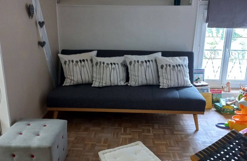 Concourson-sur-Layon Bed & Breakfast | Bed and Breakfast 'Les Hirondelles' with Private Terrace, Shared Garden and Wi-Fi