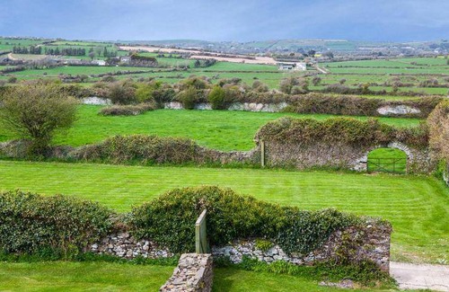 Ballycotton Bed & Breakfast | Bed and breakfast ∙ 99 guests