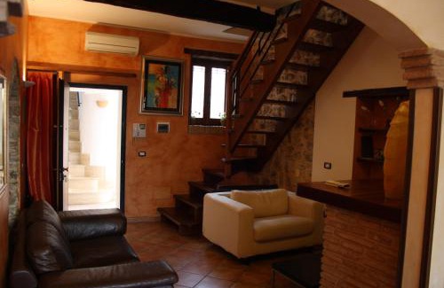 Fondi Bed & Breakfast | Bed And Breakfast Mblò