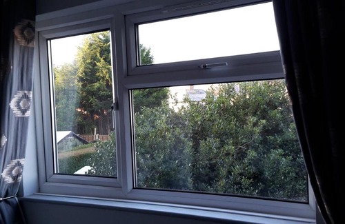 Newark Bed & Breakfast | BED AT BOWBRIDGE Double Room