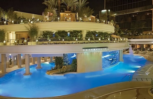 Downtown Las Vegas House | Bed Type Assigned at Check-in at Golden Nugget Las Vegas