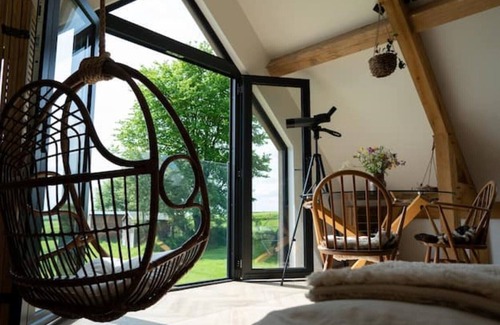 Burrington Apartment | Bedport Loft, couples escape in the beautiful Devon Countryside.