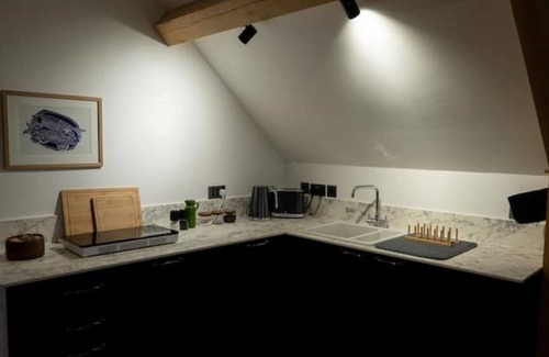 Burrington Apartment | Bedport Loft, couples escape in the beautiful Devon Countryside.