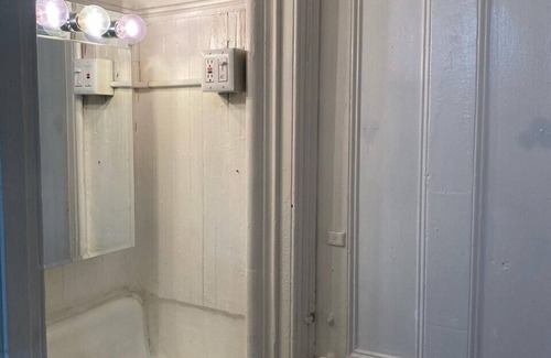 Clinton Hill Bed & Breakfast | BEDROOM # 3 WITH AN EVENT SPACE AND BACK PORCH
