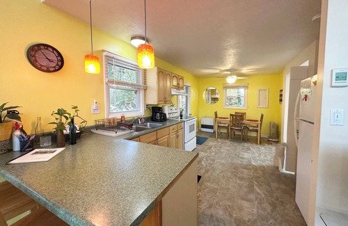 Front Royal Cabin | Bedrooms 2, Bathrooms 1, Sleeps 4