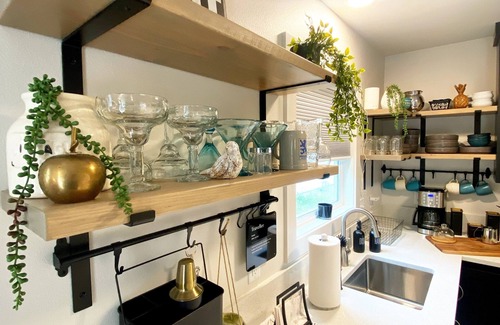 Eugene Apartment | Bee Peaceful Studio in enchanting Eugene.