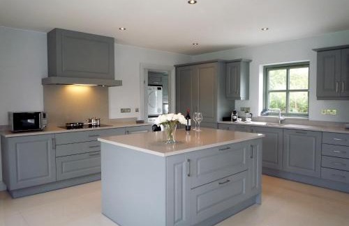 Kenmare Villa | Beechwood 6 Kenmare - Luxurious Living