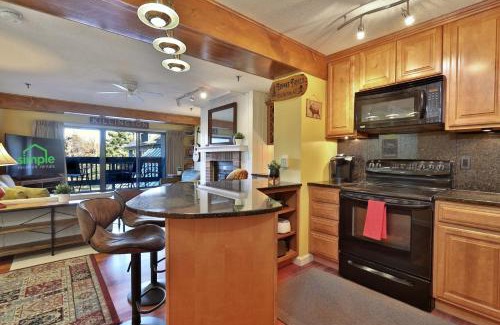 Killington House | Behnke Family Retreat, Mountain View 1BR-1BA Condo at Mountain Green Resort, Ski Shuttle