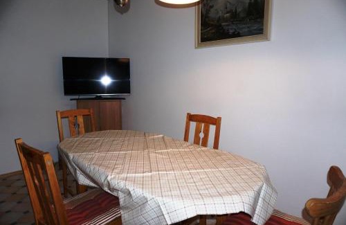Dachau District Apartment | Bei München Ferienwohnung in Dachau "Burgmair"