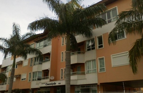 Lagoa da Conceicao Apartment | Beira da Lagoa da Conceição - Style and Elegance, near Mole and Joaquina beaches