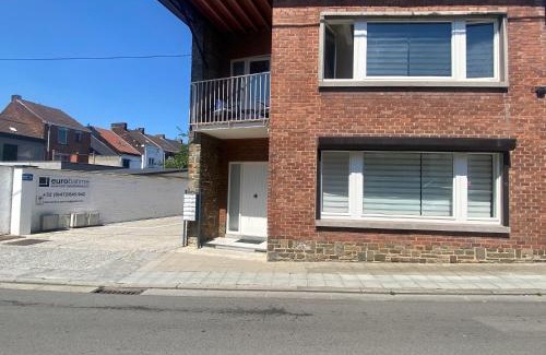 Belhez Apartment | Bel appart calme climatisé parking privé sur demande 1-C