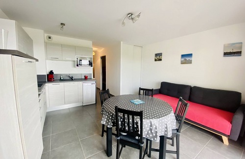 Biscarrosse Plage Apartment | Bel Appartement dans résidence en front de mer (018)
