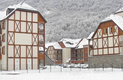 Saint-Mamet House | Bel appartement spacieux 6p | Accès Gym + piscine