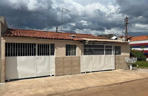 Taguatinga House | Bela casa, 2 qtos Taguatinga-DF