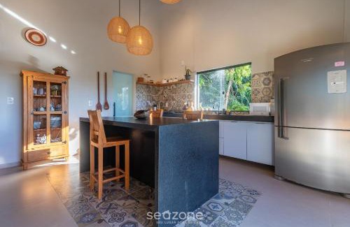 Arraial d'Ajuda House | Bela casa com piscina em Arraial D'ajuda LVL001