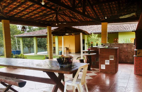 Extrema House | Bela Casa de campo c WiFi e pisc em Extrema, MG