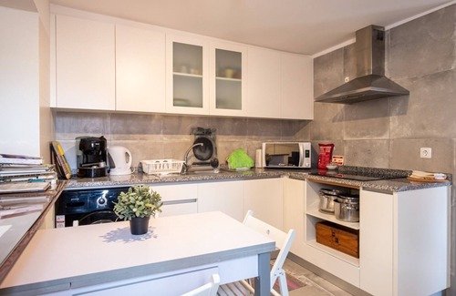Belem Apartment | Belem Vintage Flat/Sleeps 5/2 UNESCO monuments nearby