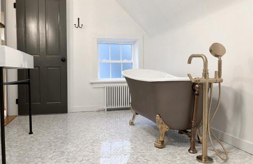 Belfast House | Belfast Victorian
