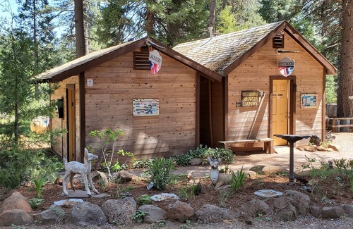 Shingletown RV Rental | Bell Tent at Bigfoot Lodging Lassen