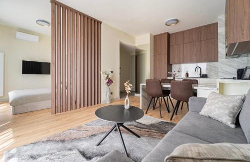 Ferencvaros Apartment | Bella Budapest Homes l FREE PARKING