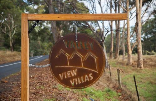 Inman Valley House | Bella's Haven by Tiny Away