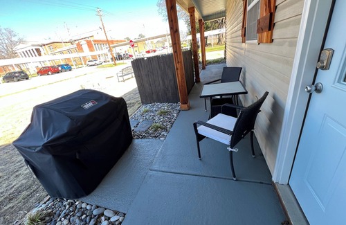 Montevallo House | Bella’s Place B