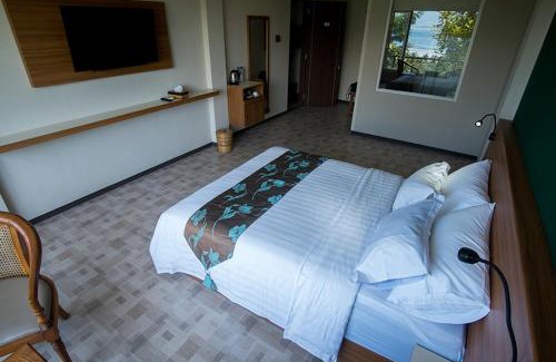 Kalipuro House | Bella Vista Premium Homestay