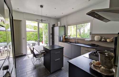 Aix-en-Provence House | Belle Propriété Avec Piscine et Pool House à 4 km du Centre D'aix-en-provence