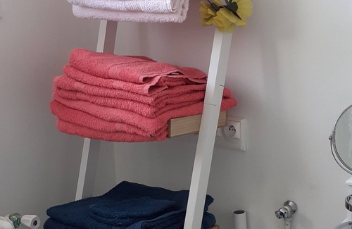 Chatelaillon-Plage Villa | Belle Villa Claire et Spacieuse Avec Piscine Chauffée et Sécurisée