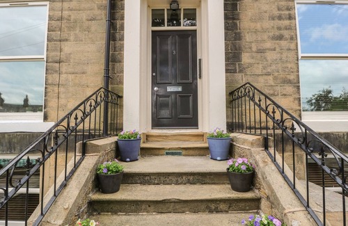 Ilkley Cottage | BELLE VUE, pet friendly, character holiday cottage in Ilkley