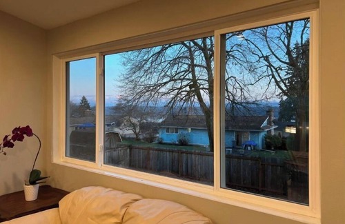 Northeast Bellevue House | Bellevue brand new View house