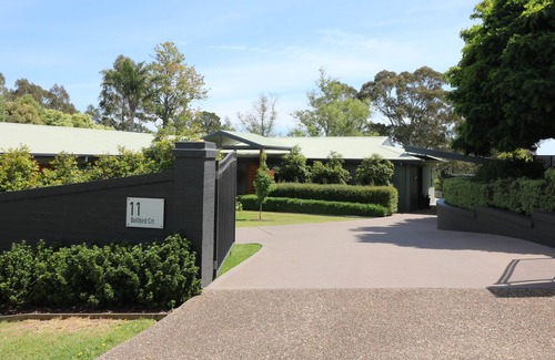 Wolumla House | Bellevue Haven - 1 bedroom, pet friendly apartment away from it all. 2+ nights