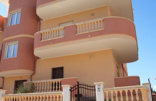 Marina di Strongoli Apartment | Bellissimo appartamento a 100 mt dal mare