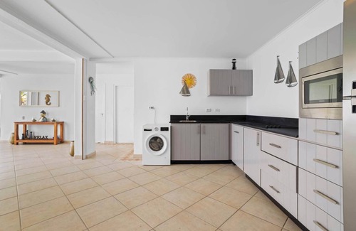 Belnem Apartment | Belmar Oceanfront Apartments 21 right on the ocean with diving facilities