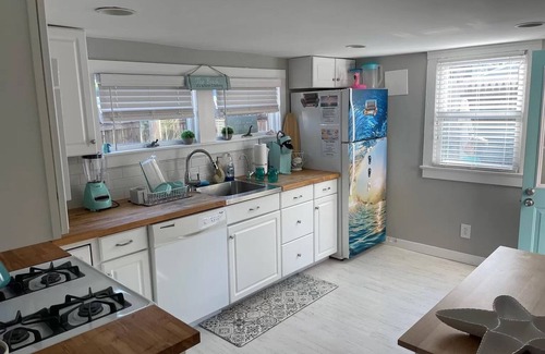 Wall House | BELMAR - Relax in a House 1 Block off the Beach!