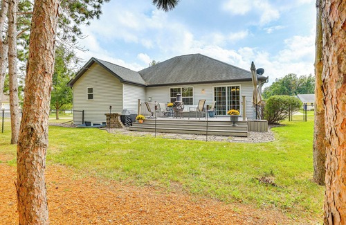 Beloit House | Beloit Home w/Deck: 3 Mi to Health System Campus