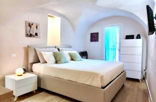 Perinaldo Apartment | Belvedere & Relax, 1Bdr Apt, 1 Sofa Bed, 3 pp, Sea View, Wi-Fi e AC