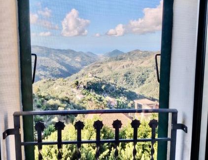 Perinaldo Apartment | Belvedere & Relax, 1Bdr Apt, 1 Sofa Bed, 3 pp, Sea View, Wi-Fi e AC