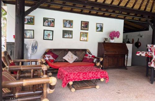 Tukad Mungga Villa | Belvilla Pleasant Seaside Lovina Beach