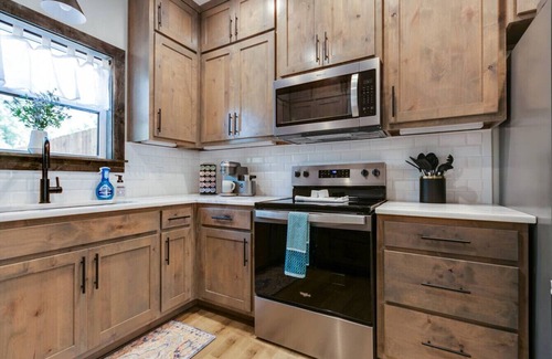 San Angelo House | Ben Ficklin/3 Bed-2.5 BA/New!