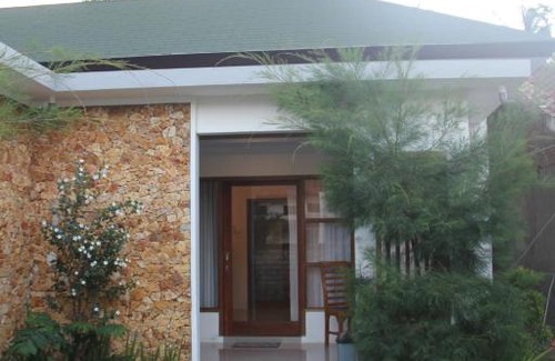 Kuta House | Ben Homestay