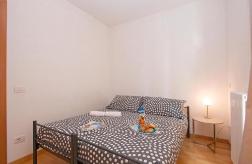 San Benedetto di Lugana Apartment | Benacus E4 Apartment by Wonderful Italy