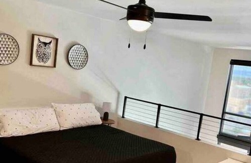 Miramonte Apartment | Benedicti · Amazing View’s NEW Loft w/ POOL By UofA