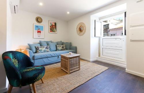 Carnide Apartment | Benfica Apartments II by Homing
