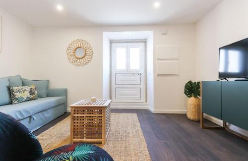 Carnide Apartment | Benfica Apartments II by Homing