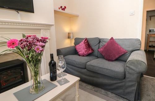 Buxton House | Bennett Street