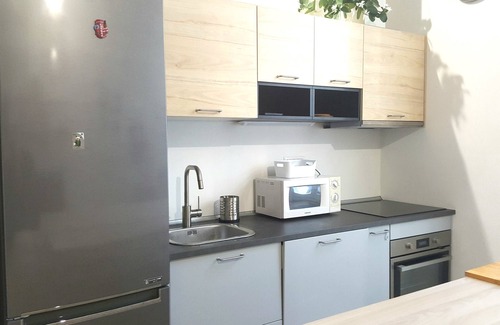 Cagliari Apartment | Benny's rose house. 2 minutes walk to pedestrian area. CIN IT092009C2000Q2584