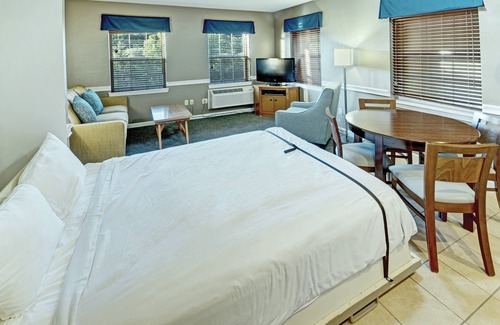 Hancock Resort | Bentley Brook the perfect home base for exploring nearby Berkshire County