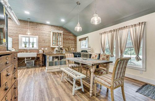 Riverside House | Benton Harbor Home 3 Mi to Beach Grill and Yard